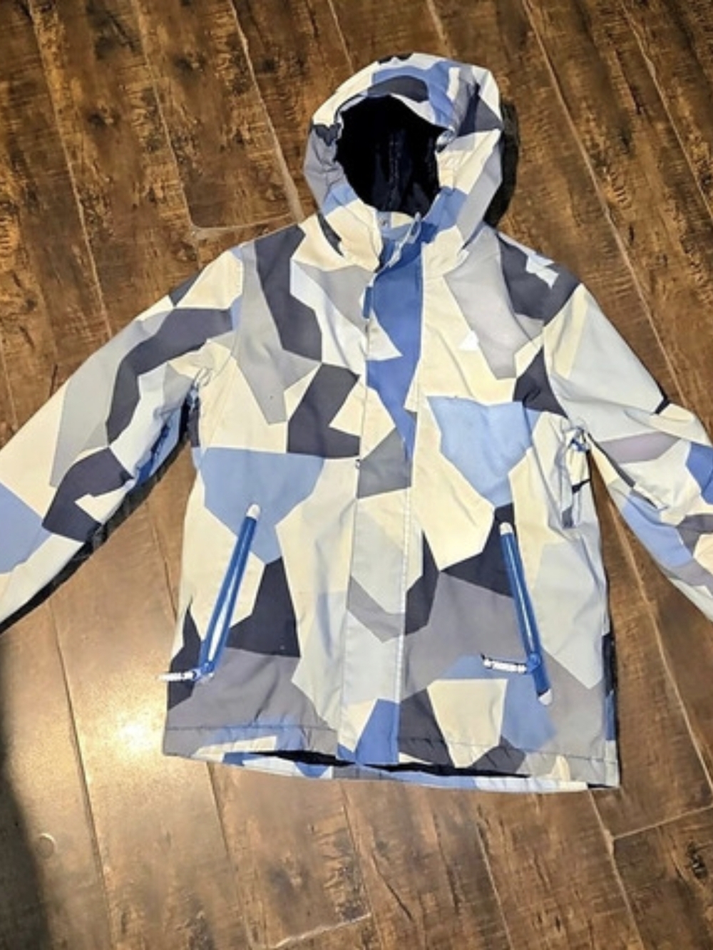 Ripzone Boys 10-12 Geometric Ski Jacket Size Large Used